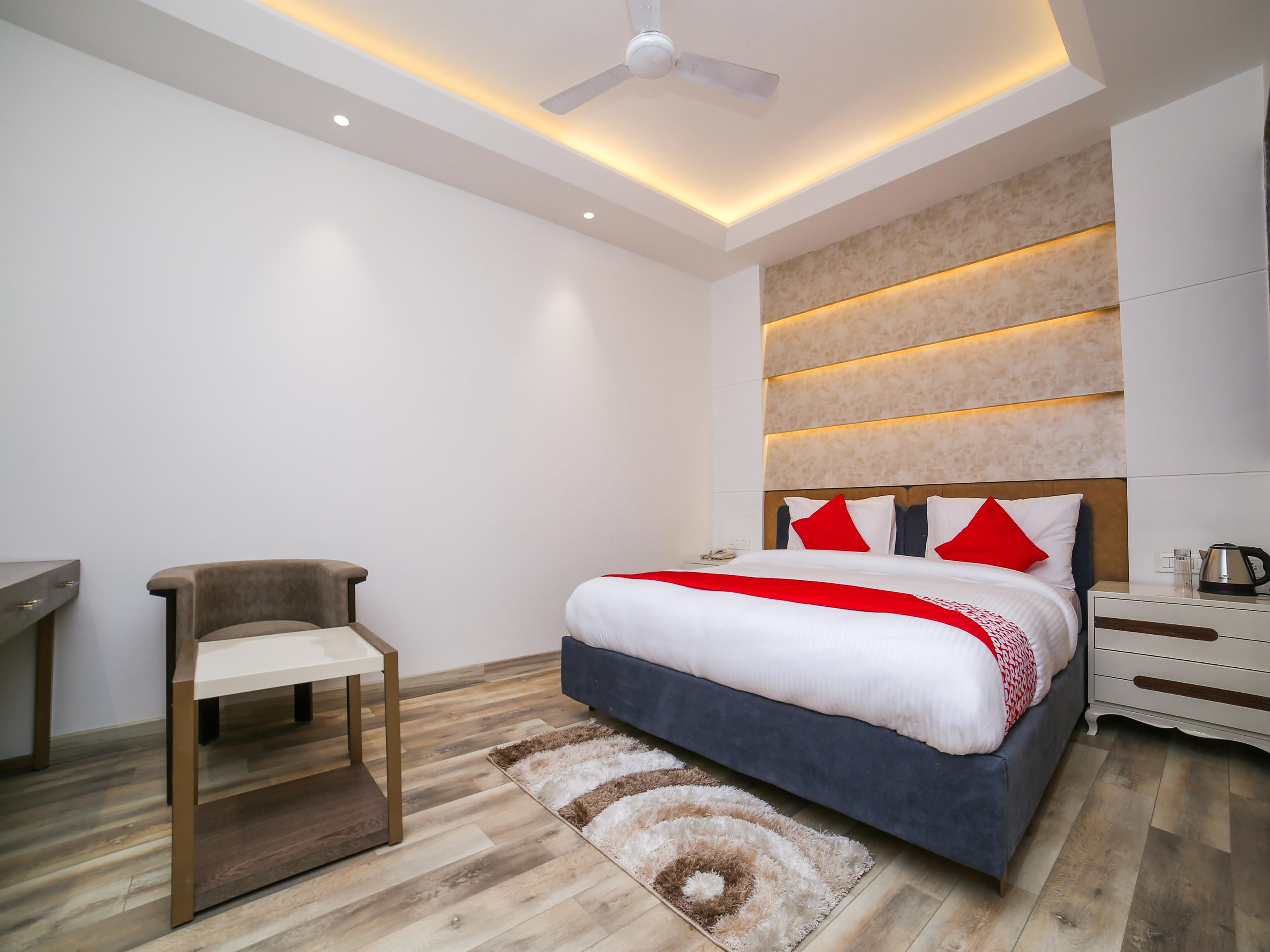 Townhouse Oak Hotel Dev Palace 델리 외부 사진